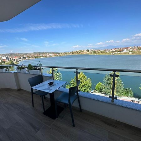 Hotel Ujvara Belsh Exteriér fotografie